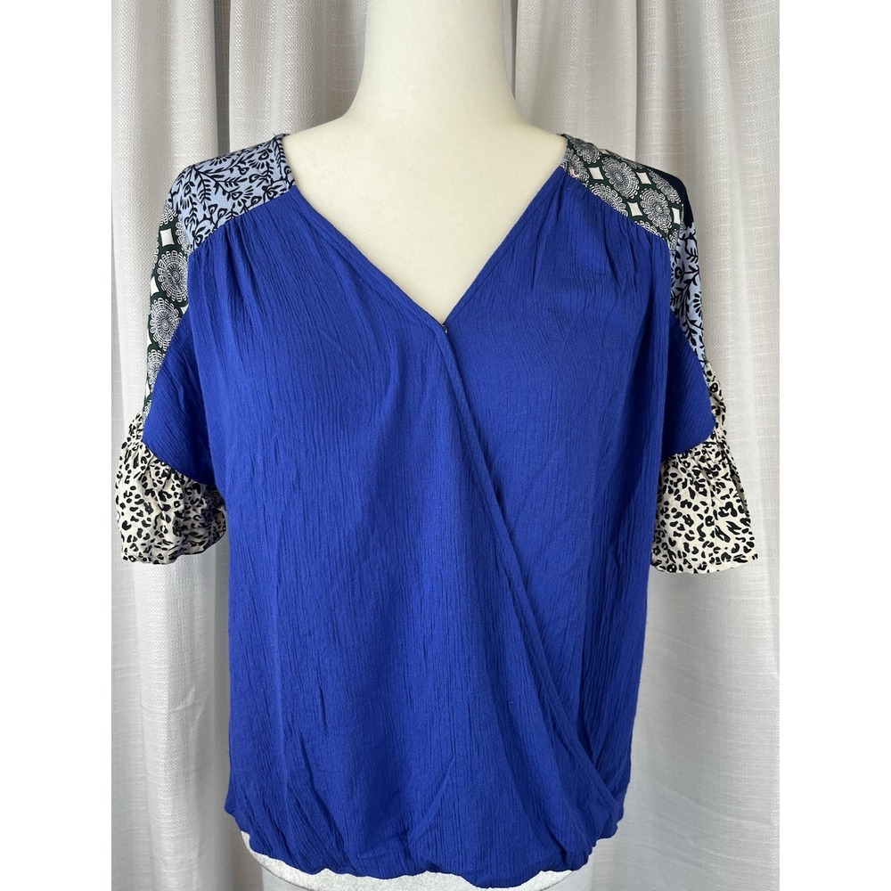 GiGiO USA Boho Peasant Top Blouse Sz Small Snap Front Cottage Boho Ruffle Sleeve